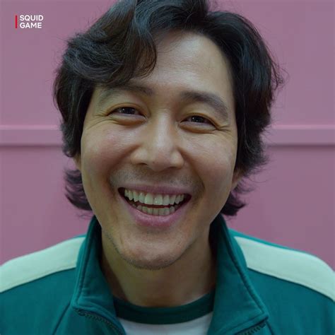 Lee Jung Jae Talks About His Viral Food Scene In 'Squid Game'