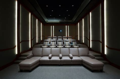 Staying Home: Benefits of a Home Theater Room