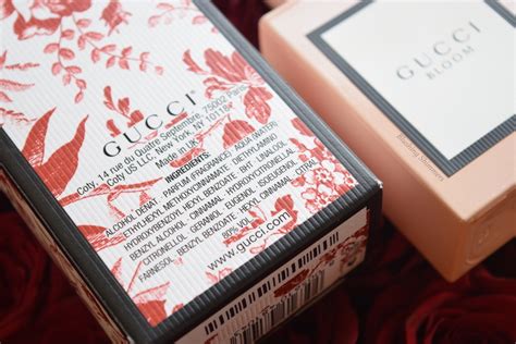 Blushing Shimmers: Gucci Bloom EDP Review: Best White Floral Fragrance