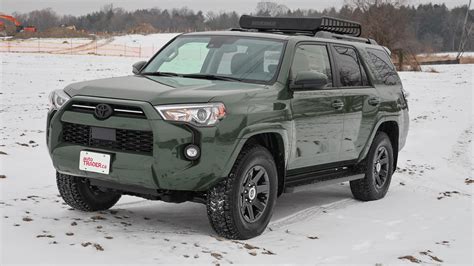 2021 Toyota 4Runner Trail Review | Expert Reviews | autotrader.ca