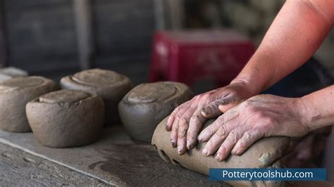 The Types Of Clay For Pottery - Choosing The Best One For You