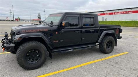 How to Change a Jeep Wrangler Hardtop to Soft Top Guide – AtvHelper