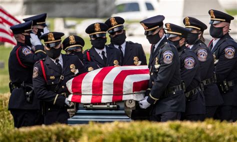 Police Officer Killed In The Line Of Duty - Goimages System