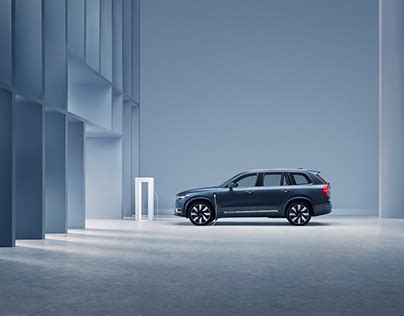 Volvo XC90 Recharge | Behance