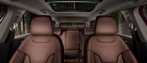 New Jeep Meridian 2022 Interiors - Jeep India