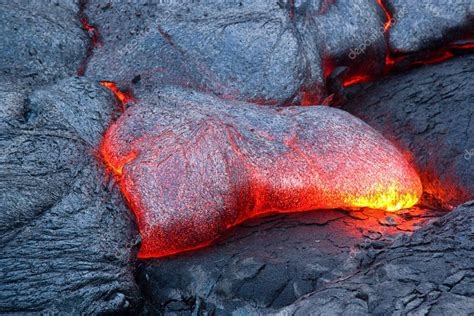 Active lava flow in Hawaii — Stock Photo © siimsepp #26797881