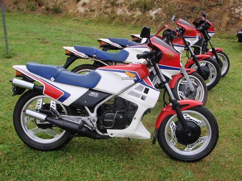 File:Honda Motorcycles MVX250.JPG - Wikipedia
