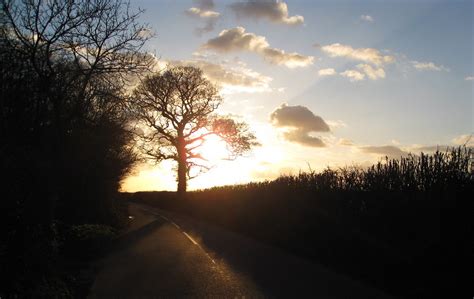 Country Lane Sunset | March 22, 2008 - Sunset in Newton Ferr… | Flickr