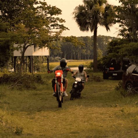 Dirtbikes GIFs - Get the best GIF on GIPHY