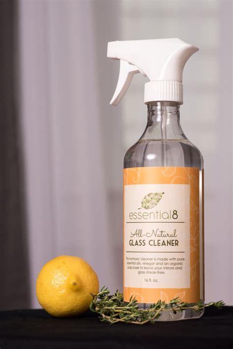 All-Natural Glass Cleaner Streak-Free Glass and Mirrors