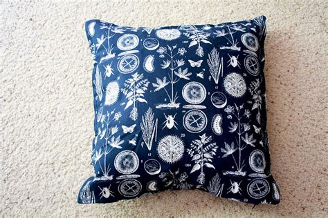 Home Decor || Ikea Throw Pillow | jamieddaily