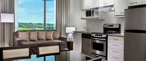 Hotels in Markham, Ontario, Hilton Toronto Suites