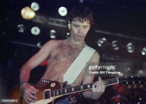 51 Brian Robertson (Guitarist) Stock Photos, High-Res Pictures, and ...