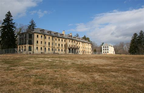 Old Hospital 1 | The old Asheville Veterans Hospital. Beauti… | Flickr