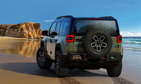 Jeep reveals Recon, Wagoneer S and Avenger EVs; on-sale from 2023 - EV Central