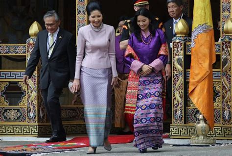 King and Queen of Bhutan welcomes the Prime Minister of Thailand