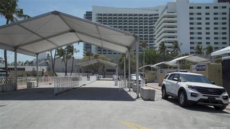 MedRite Urgent Care opens drive-thru coronavirus testing site in Miami ...