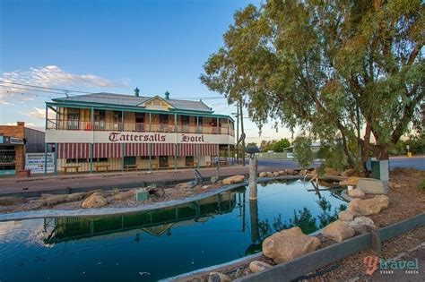 Why Winton Queensland Is Our Favourite Australian Outback Town