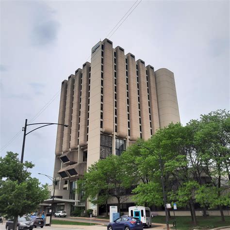 Saint Mary Medical Center, Chicago : r/evilbuildings