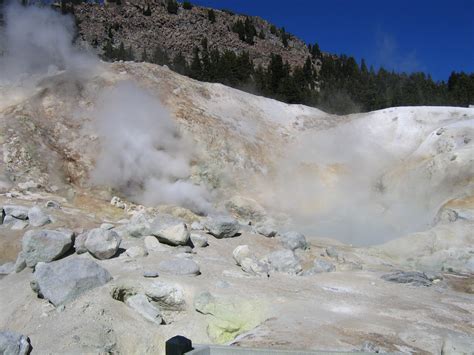 Fumaroles (U.S. National Park Service)