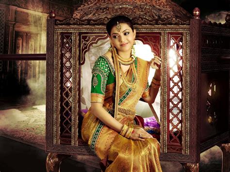 Kajal Agarwal Silk Saree HD desktop wallpaper : Widescreen : High Definition : Fullscreen