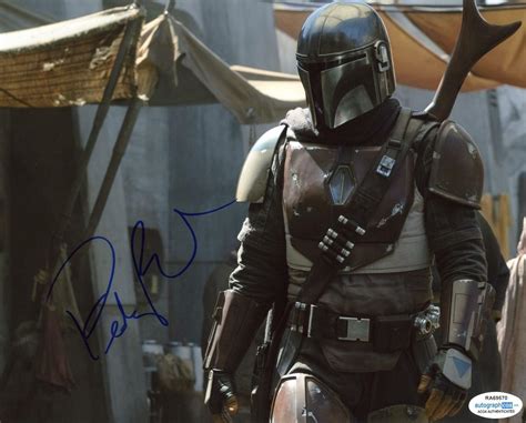 Pedro Pascal "The Mandalorian" AUTOGRAPH Star Wars Signed 8x10 Photo B ...