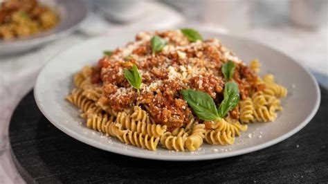 Weeknight Turkey Bolognese Recipe