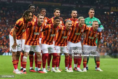 37,805 Players Of Galatasaray Team Stock Photos, High-Res Pictures, and ...