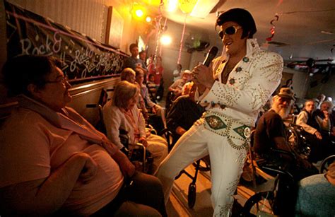 Elvis impersonators - CSMonitor.com