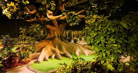 Pizza & Putt-Putt: Treetop Adventure Golf Manchester Review | DesignMyNight