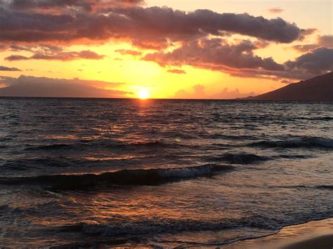 Kihei Maui Hawaii sunset - June 2014 | Maui hawaii, Maui, Sunset