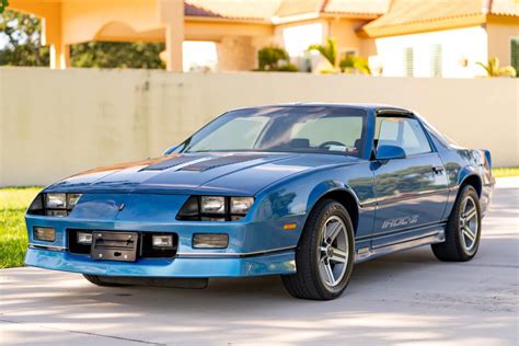 1985 Chevy Camaro IROC-Z blue Poster 24x36 Inches - Etsy