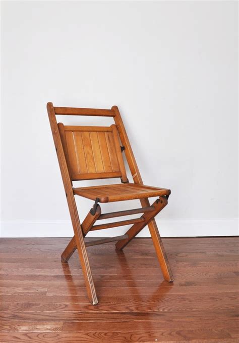 Vintage / Antique Wood Folding Chair