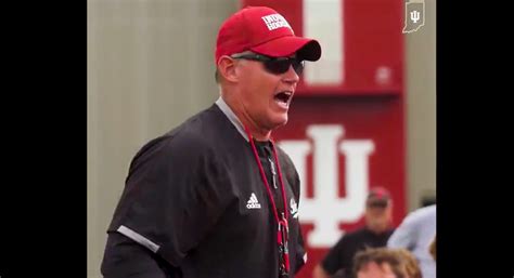 Indiana coach Tom Allen delivers inspiring message to Hoosiers during ...