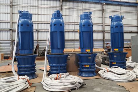 WHAT IS A SUBMERSIBLE PUMP? | HOW DOES A SUBMERSIBLE WATER PUMP WORK ...