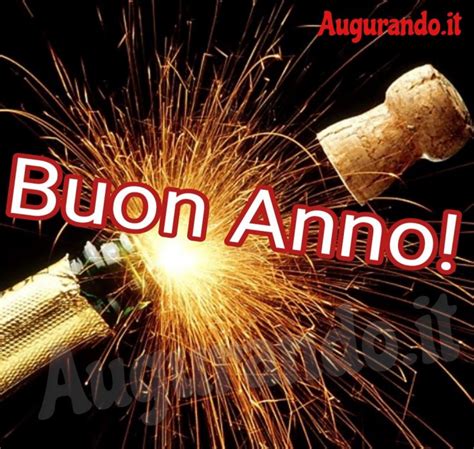 Auguri di Buon Anno con le nostre Migliori Immagini!