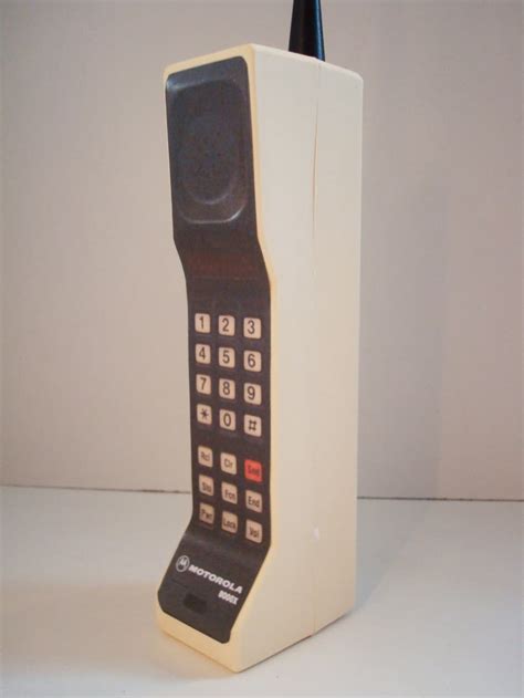 1980s/ 1990s Style Vintage Brick Toy Cell / Mobile Phone Toy