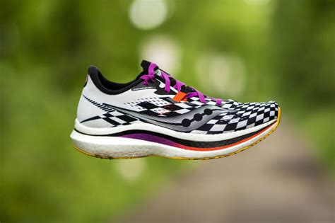 SHOE REVIEW: Saucony Endorphin Pro 2 - Canadian Running Magazine