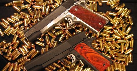 Pin oleh Anggira Amusita di Yang Saya Simpan | Senjata api, Gambar, Pistol