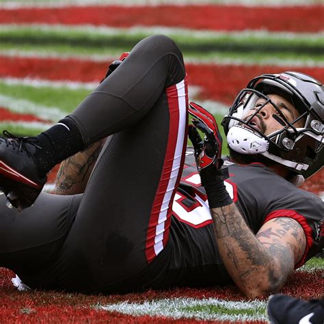 NFL Rumors: Latest Buzz on Mike Evans Injury, Alshon Jeffery Contract ...