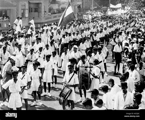 Indian flag 1947 Black and White Stock Photos & Images - Alamy