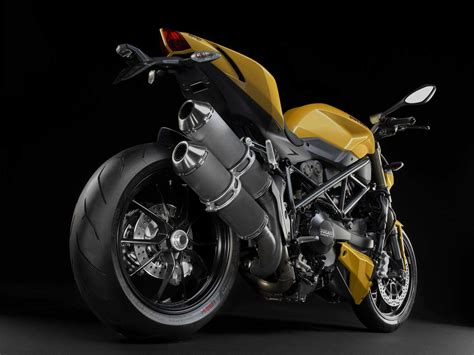 DUCATI Streetfighter 848 (2012-2013) Specs, Performance & Photos ...