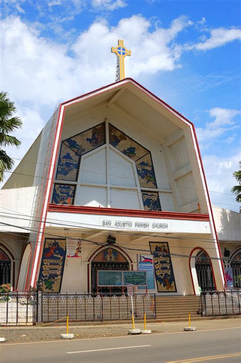 File:San Agustin Parish Church, Valencia Bukidnon.jpg - Philippines