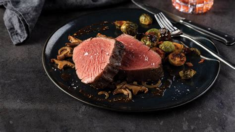 Pan-Seared Chateaubriand with an East-West Twist | Omaha Steaks