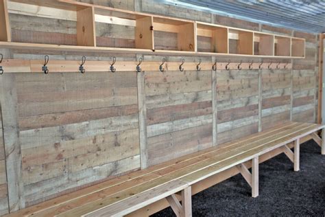 locker room benches – Free Woodworking Plan.com