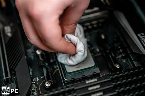 How To Apply Thermal Paste To CPU and GPU - step-by-step application