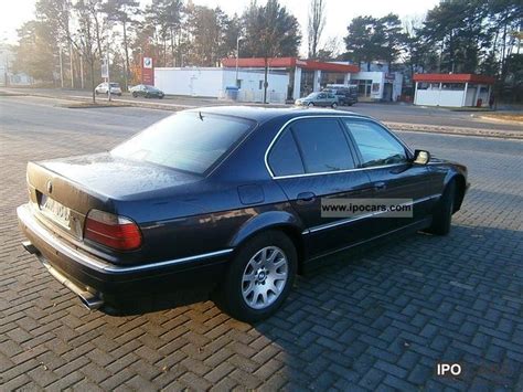 1996 BMW 750i - Car Photo and Specs