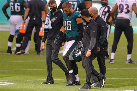 Eagles Monday Injury Report: Injuries Are Growing On Offense