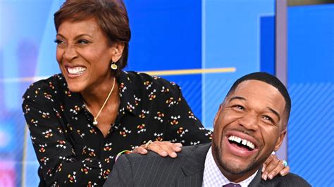 GMA's Michael Strahan has the best reaction to Robin Roberts' unusual ...