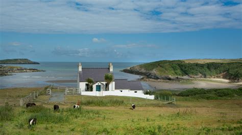 Gerelateerde afbeelding | Cottages by the sea, Holiday cottage, Seaside cottage